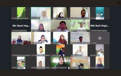 Humas MAN 1 Sinjai Ikuti Sosialisasi SOP Kehumasan Satker Kemenag Sinjai Via Zoom
