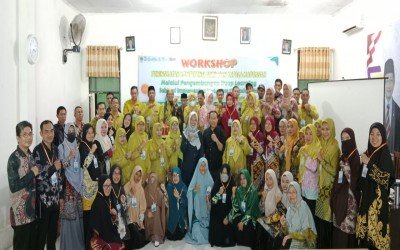 Kepala MAN 1 Sinjai dan Wakamad Kurikulum Ikuti Kegiatan Workshop Kurikulum Berbasis Cinta dan Deep Learning