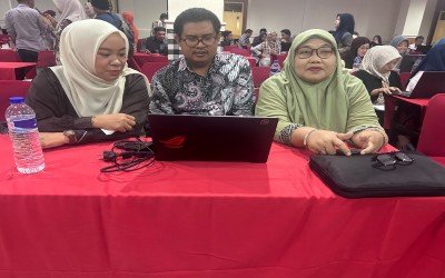 Tatap Tahun 2027, Kepala MAN 1 Sinjai dan Operator SAKTI Tancap Gas Susun Pagu Anggaran di Makassar