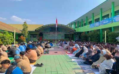 536 Murid dan Pembina MAN 1 Sinjai Gelar Shalat Istisqa