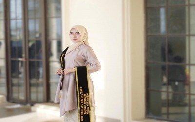 Profil Nurhasanah: Guru MAN 1 Sinjai yang Sukses Jadi Wisudawan Terbaik 1 Magister UNM