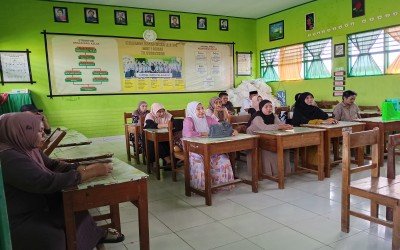 Ada Apa di MAN 1 Sinjai? Ratusan Orang Tua Peserta Didik Kompak Datangi Madrasah